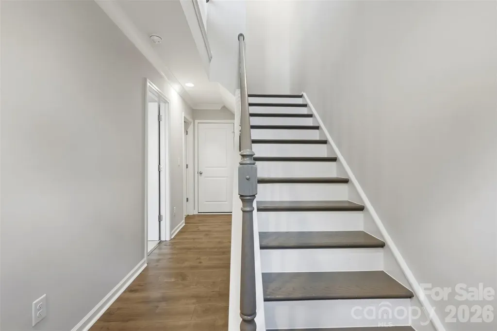 604 Tudor Park Way Charlotte NC 28211