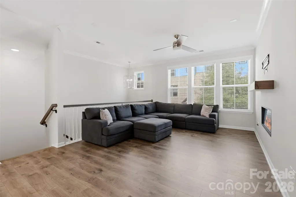 604 Tudor Park Way Charlotte NC 28211