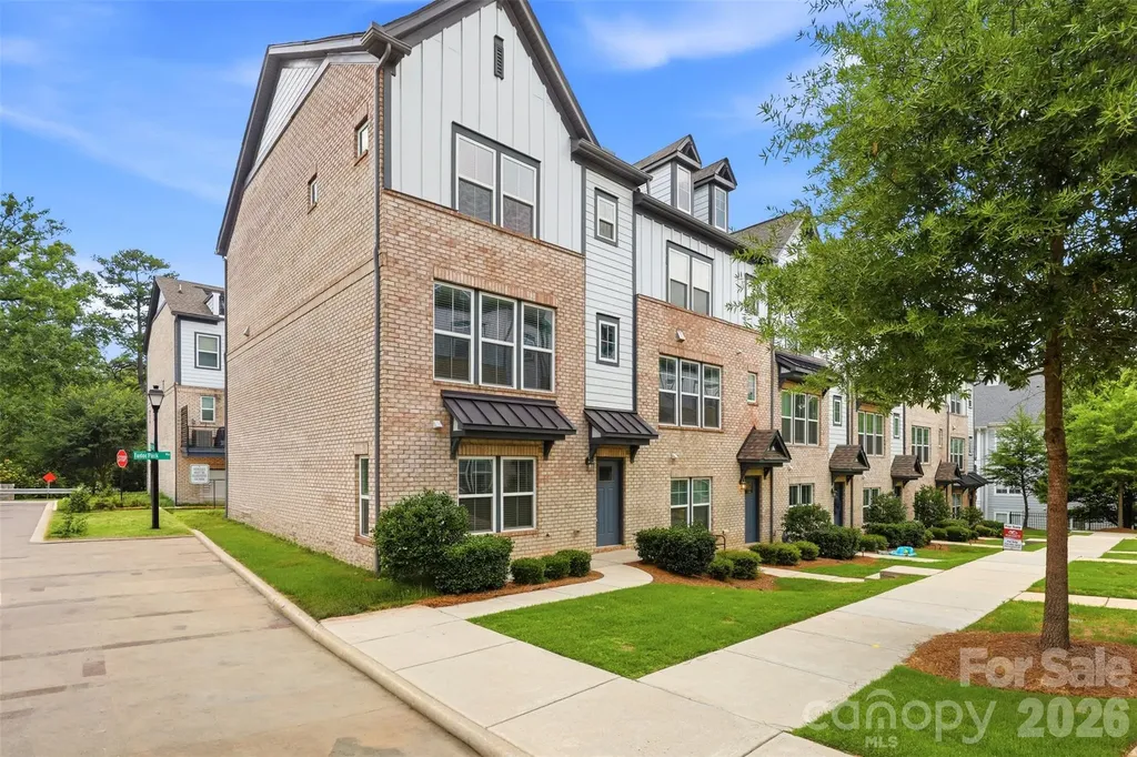 604 Tudor Park Way Charlotte NC 28211