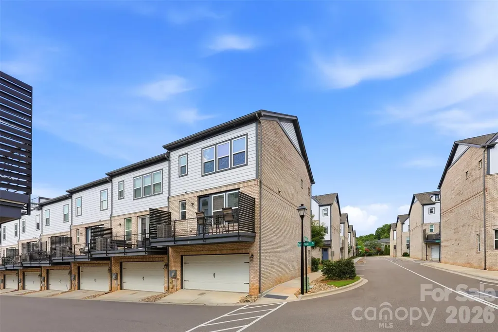 604 Tudor Park Way Charlotte NC 28211