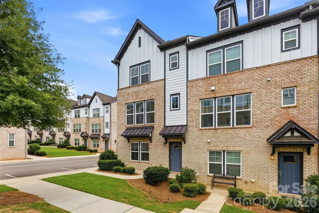 604 Tudor Park Way Charlotte NC 28211