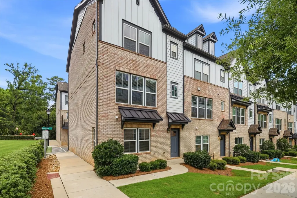 604 Tudor Park Way Charlotte NC 28211