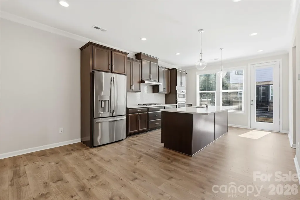 604 Tudor Park Way Charlotte NC 28211