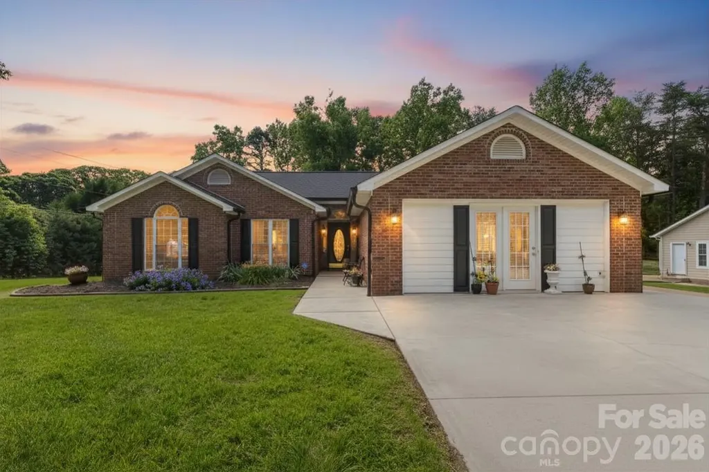7760 Wallace Lane Denver NC 28037