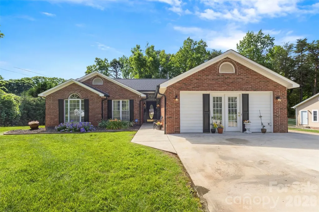 7760 Wallace Lane Denver NC 28037