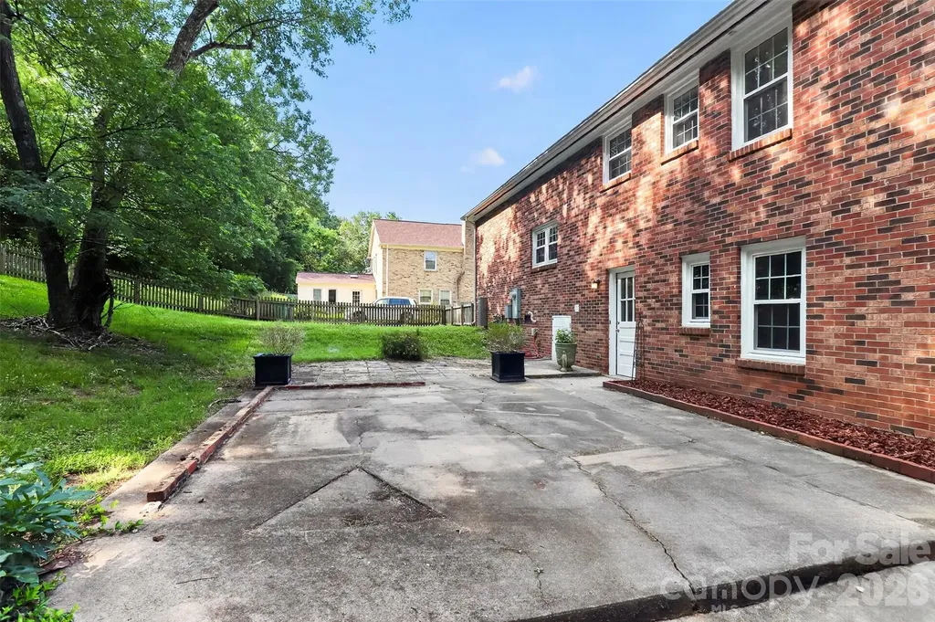 6725 Windyrush Road Charlotte NC 28226