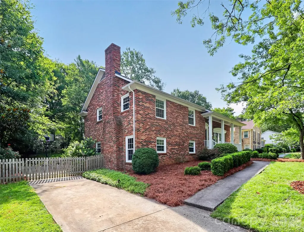 6725 Windyrush Road Charlotte NC 28226