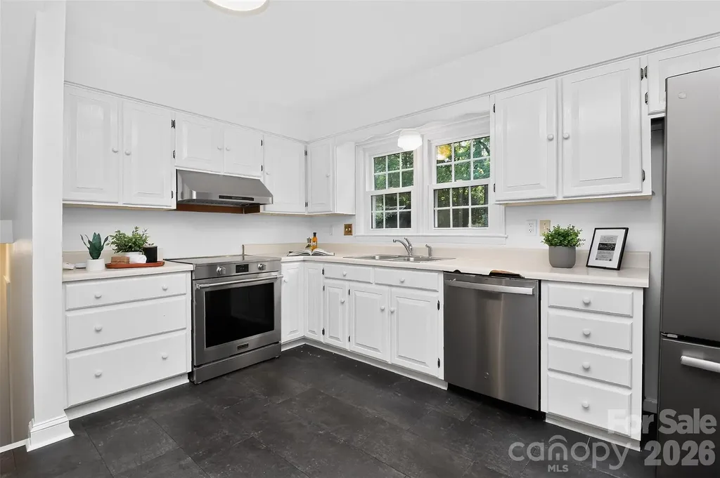 6725 Windyrush Road Charlotte NC 28226