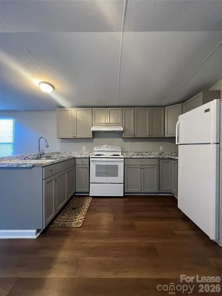 504 Oak Run Court Bessemer City NC 28016