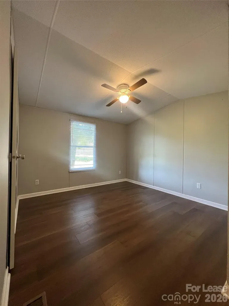 504 Oak Run Court Bessemer City NC 28016