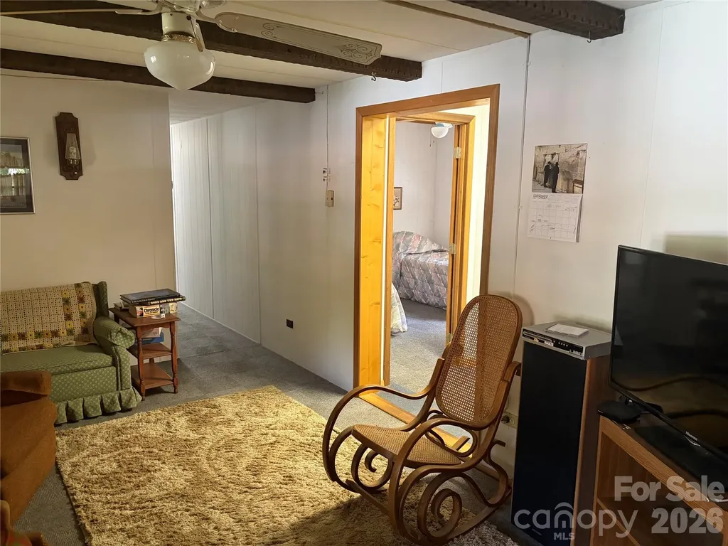 42 Country Meadows Road Burnsville NC 28714