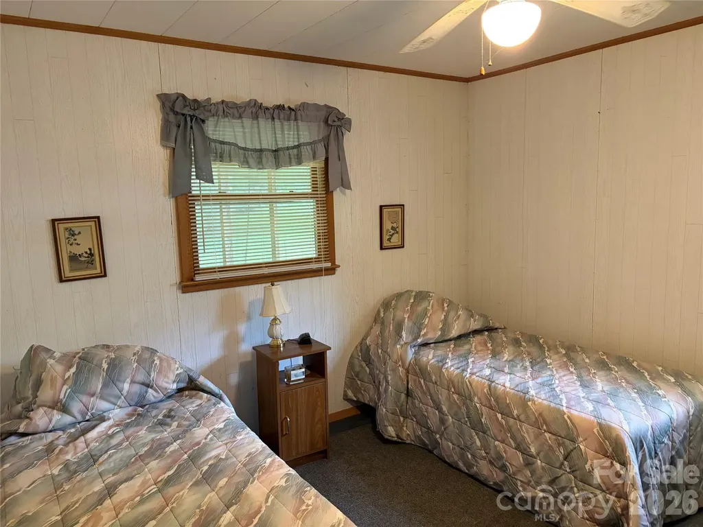 42 Country Meadows Road Burnsville NC 28714