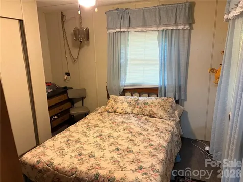 42 Country Meadows Road Burnsville NC 28714