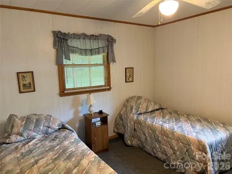42 Country Meadows Road Burnsville NC 28714