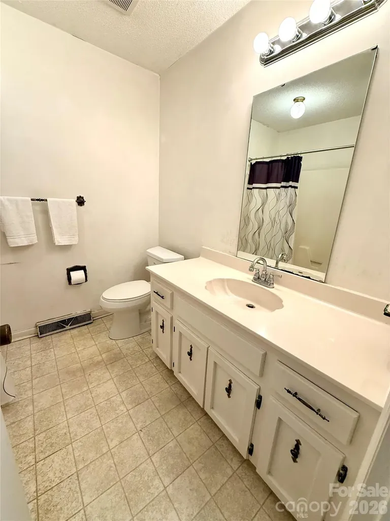 1106 Laurel Woods Drive Gastonia NC 28052