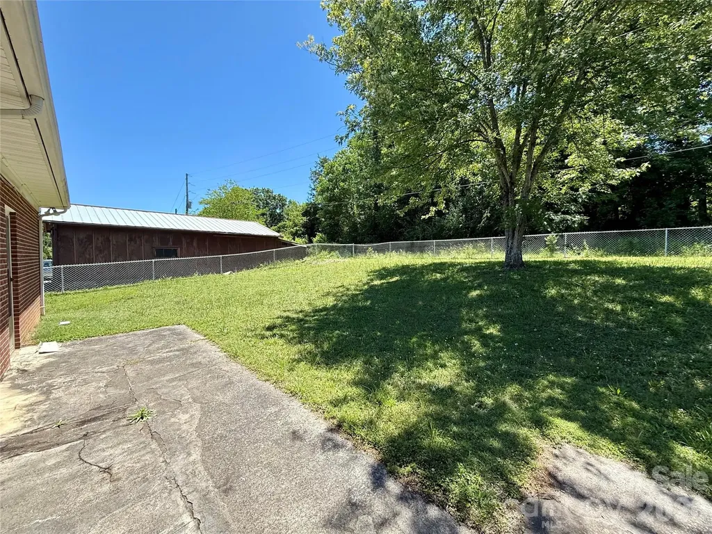 1106 Laurel Woods Drive Gastonia NC 28052