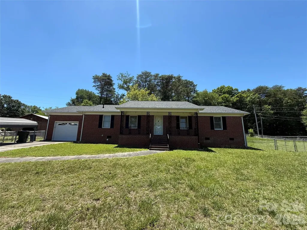 1106 Laurel Woods Drive Gastonia NC 28052