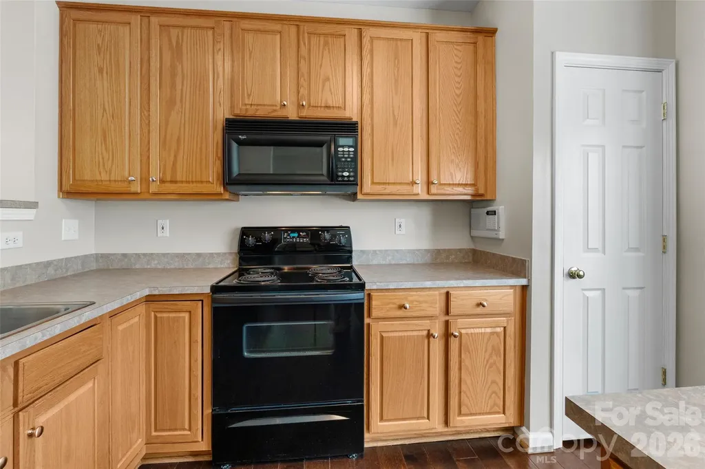 104 Rock Ridge Lane Mount Holly NC 28120