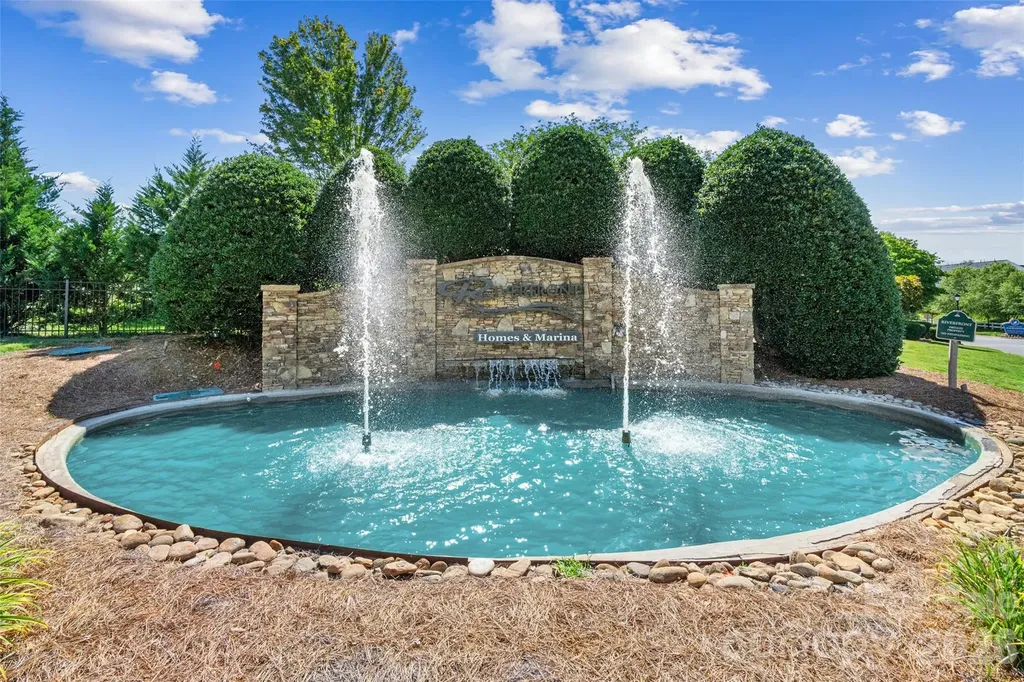 104 Rock Ridge Lane Mount Holly NC 28120