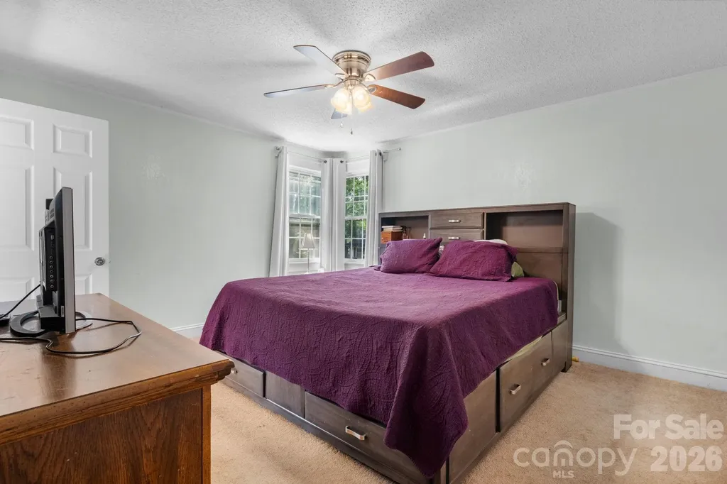 227 W 27th Street Newton NC 28658