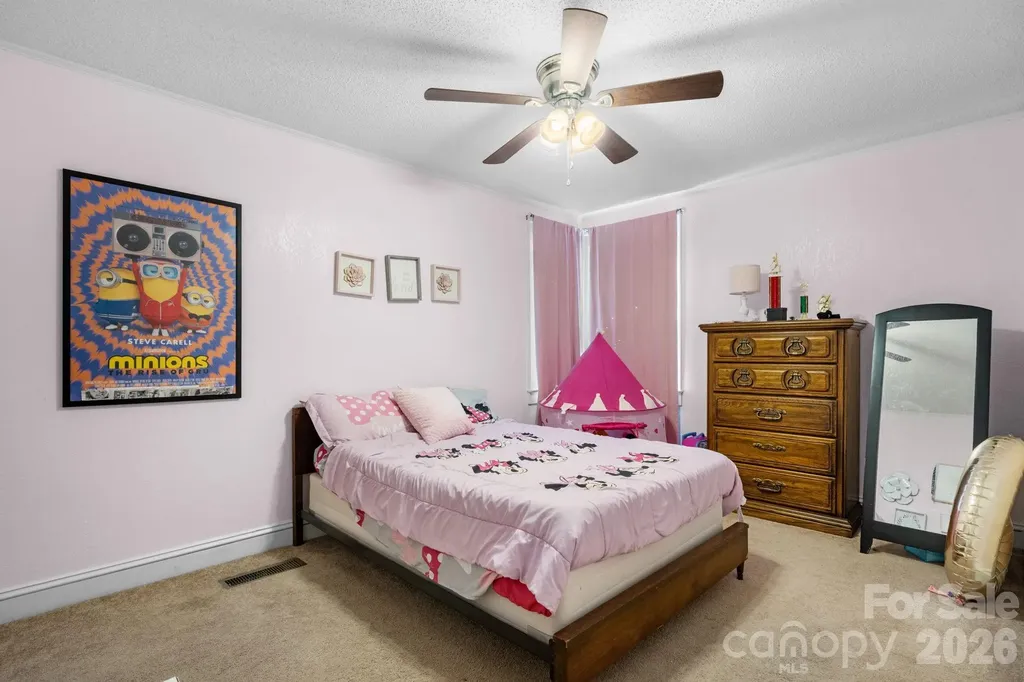 227 W 27th Street Newton NC 28658