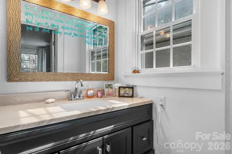 227 W 27th Street Newton NC 28658