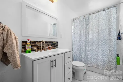 227 W 27th Street Newton NC 28658