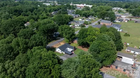 227 W 27th Street Newton NC 28658