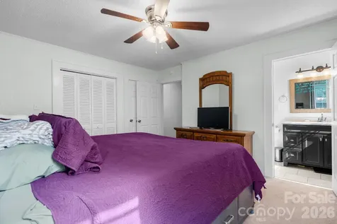 227 W 27th Street Newton NC 28658