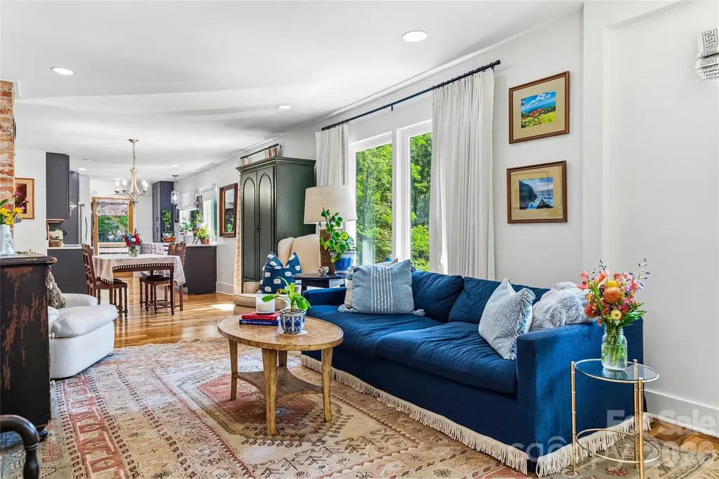 9 Bramlett Court Asheville NC 28806