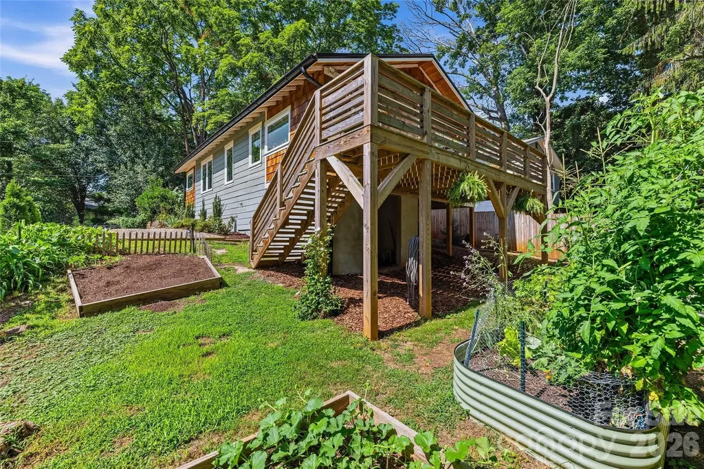 9 Bramlett Court Asheville NC 28806