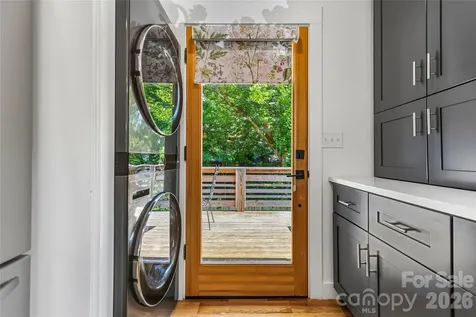 9 Bramlett Court Asheville NC 28806