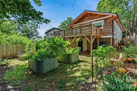 9 Bramlett Court Asheville NC 28806