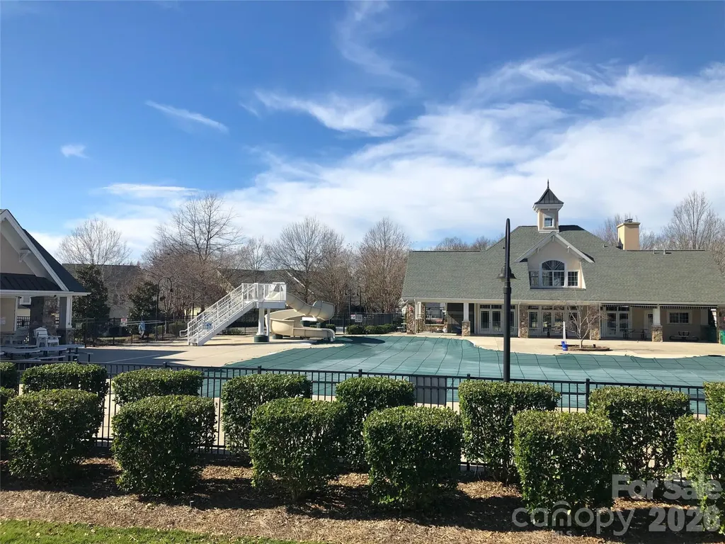 1448 Stonedown Lane Matthews NC 28104
