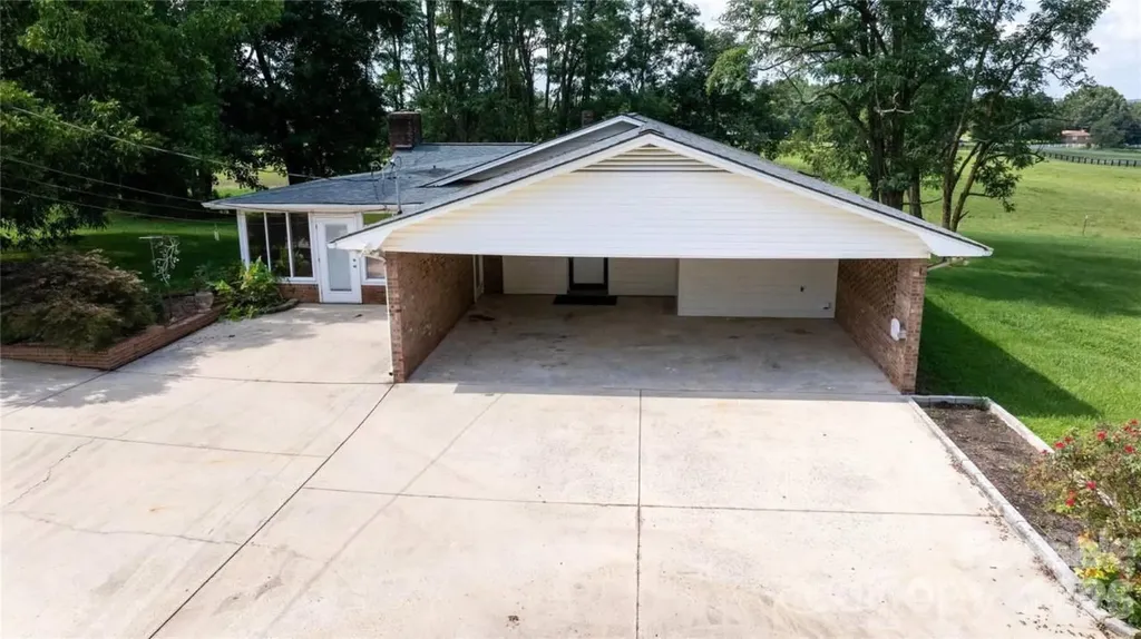 20402 Norton Road Albemarle NC 28001