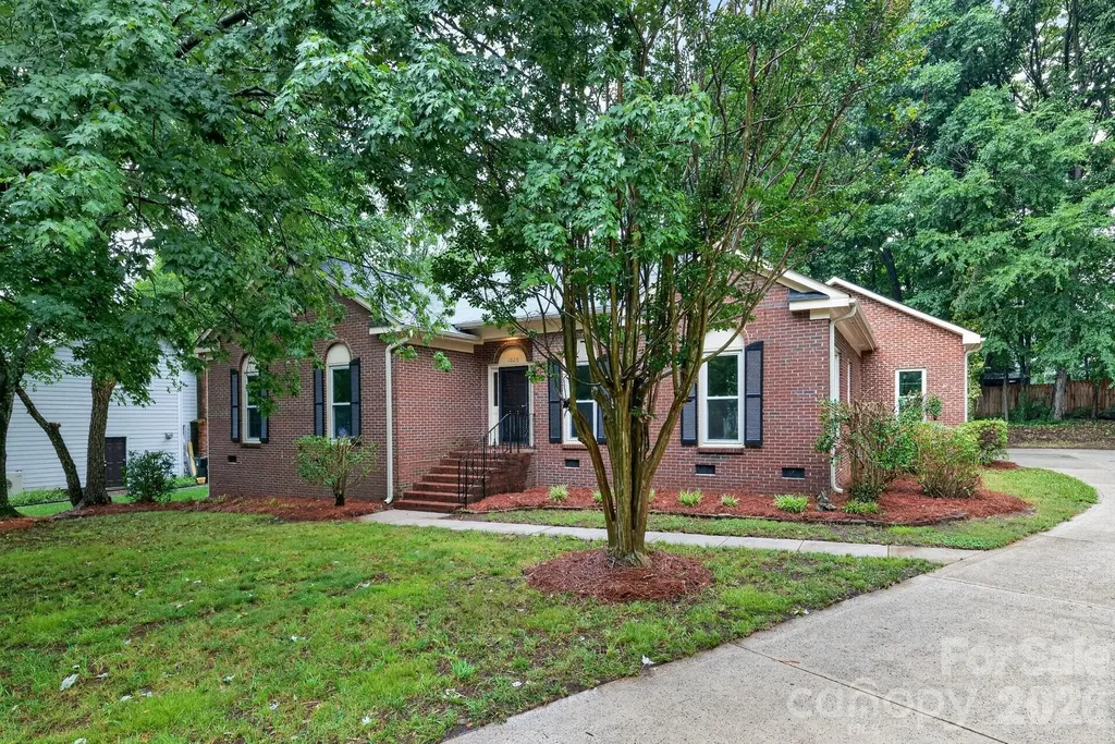 1029 Fairway Ridge Road NW Concord NC 28027