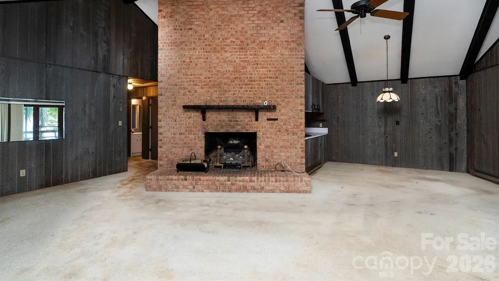 5135 Windward Point Denver NC 28037