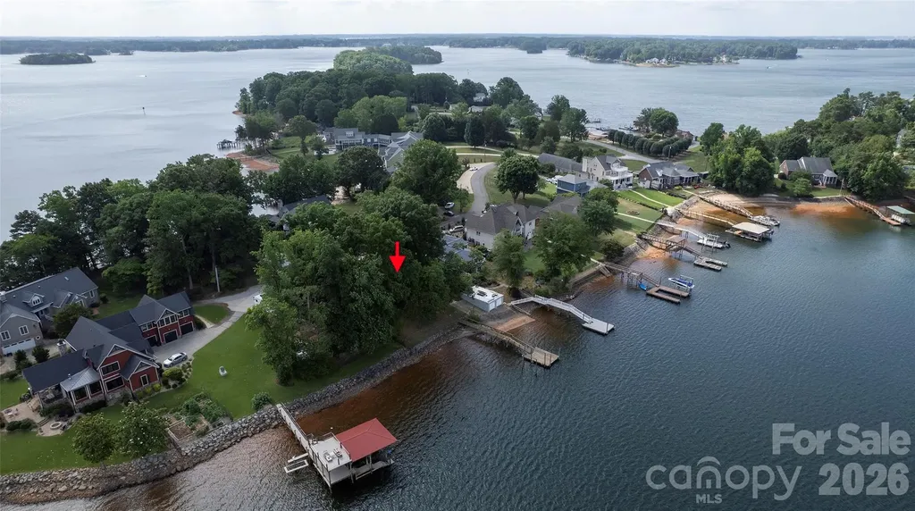 5135 Windward Point Denver NC 28037