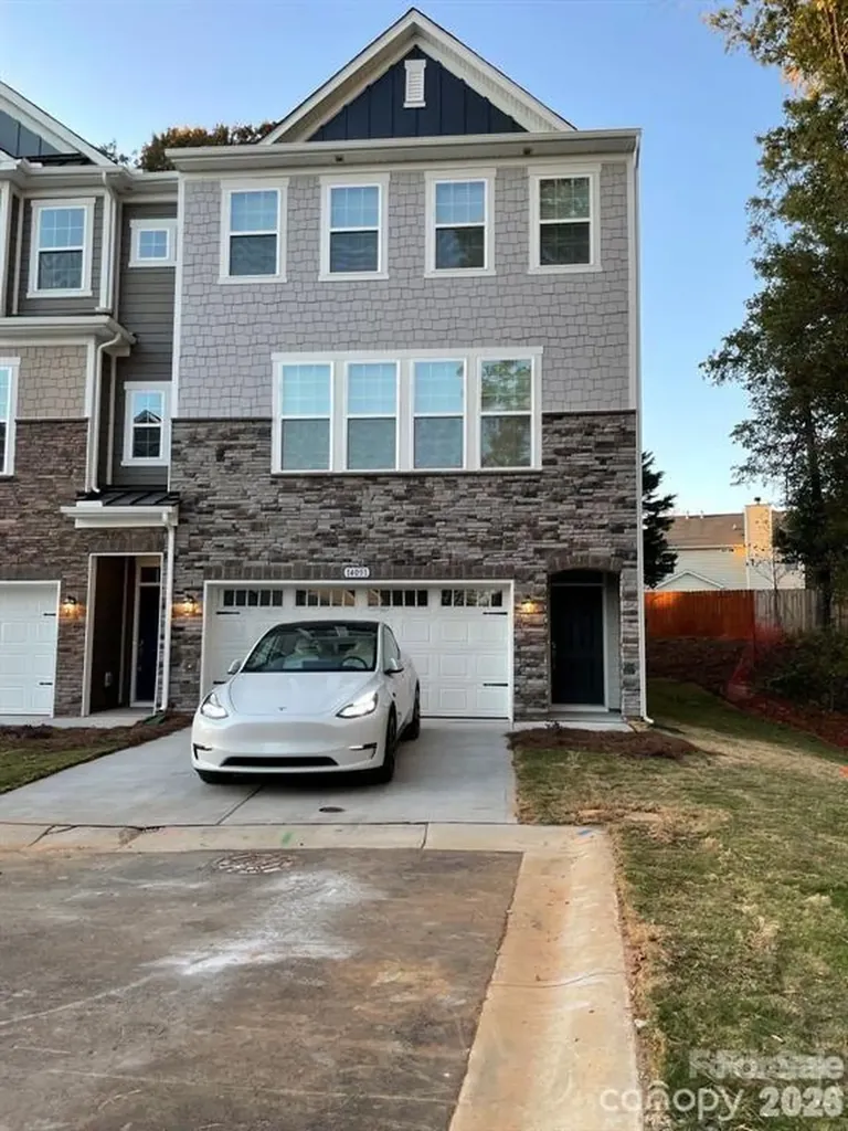 14051 Martin Hill Way Charlotte NC 28277