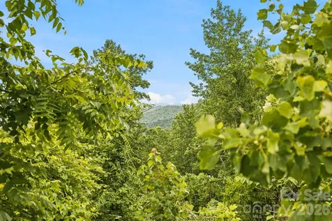 999 Perrion Avenue Weaverville NC 28787
