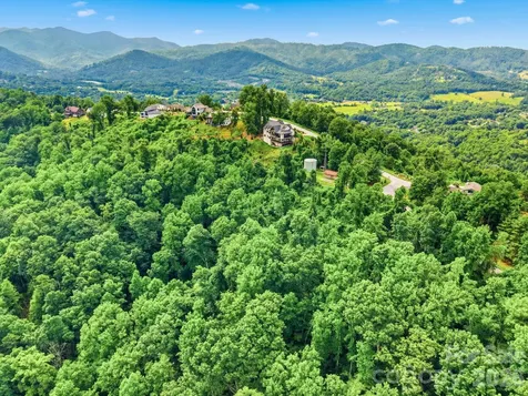 999 Perrion Avenue Weaverville NC 28787