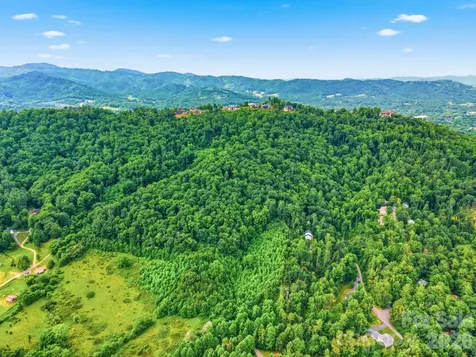 999 Perrion Avenue Weaverville NC 28787
