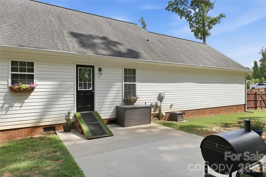 175 Rose Brier Lane Salisbury NC 28146