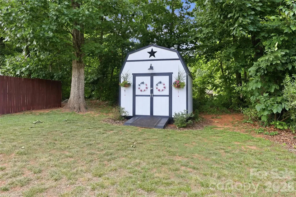 175 Rose Brier Lane Salisbury NC 28146