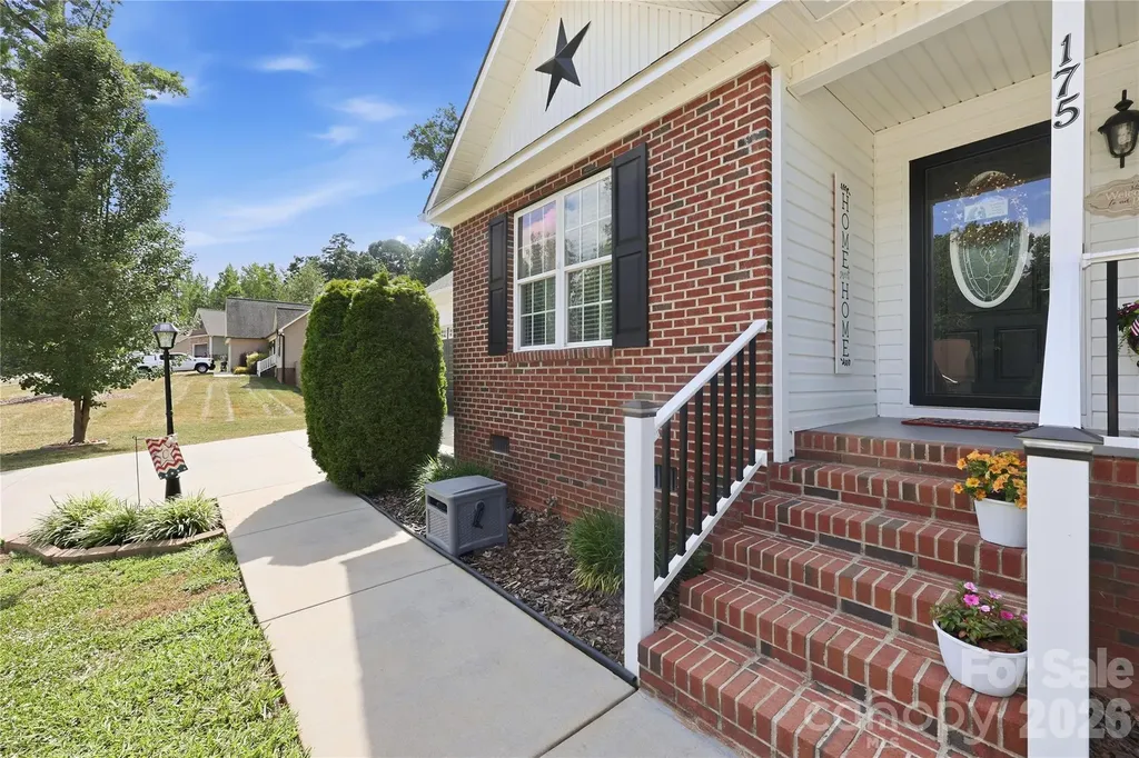175 Rose Brier Lane Salisbury NC 28146