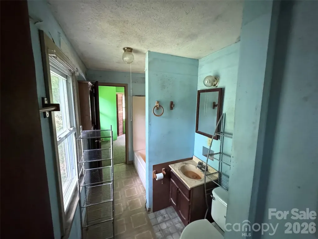 402 Sharon Road Fairview NC 28730