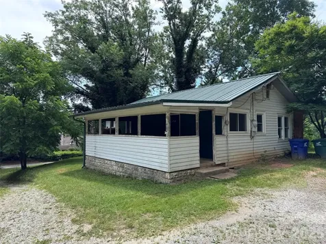 402 Sharon Road Fairview NC 28730