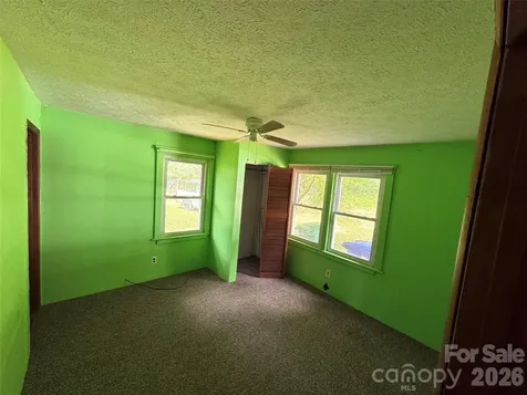 402 Sharon Road Fairview NC 28730