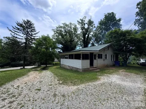 402 Sharon Road Fairview NC 28730