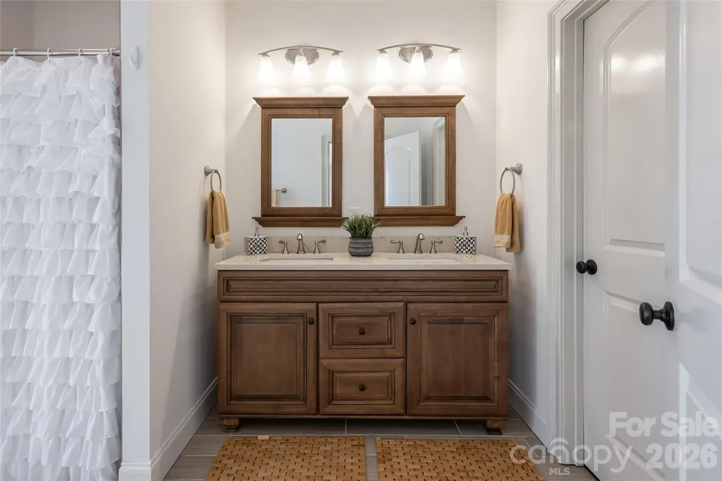 17 Asher Lane Arden NC 28704
